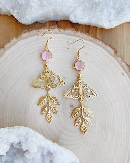 Celestial Boho, Earthy Earrings, Hanging Vines, Fancy Earrings, Butterfly Jewelry, Nature Inspired Jewelry, Pink Butterfly, Butterfly Earrings, Pink Stone