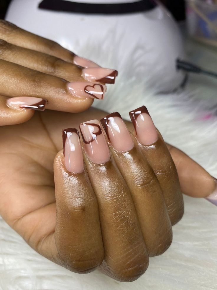 Nails Inspo 2024 Thanksgiving, Nail Ideas Thanksgiving Colors, Brown French Tips With Hearts, Short Nails Ideas Thanksgiving, Brown French Tip Nails Design, Fall Short French Nails, Thanksgiving Nails Design Fall Short, Fall Style Nails Short, Gel Nail Designs Simple Short