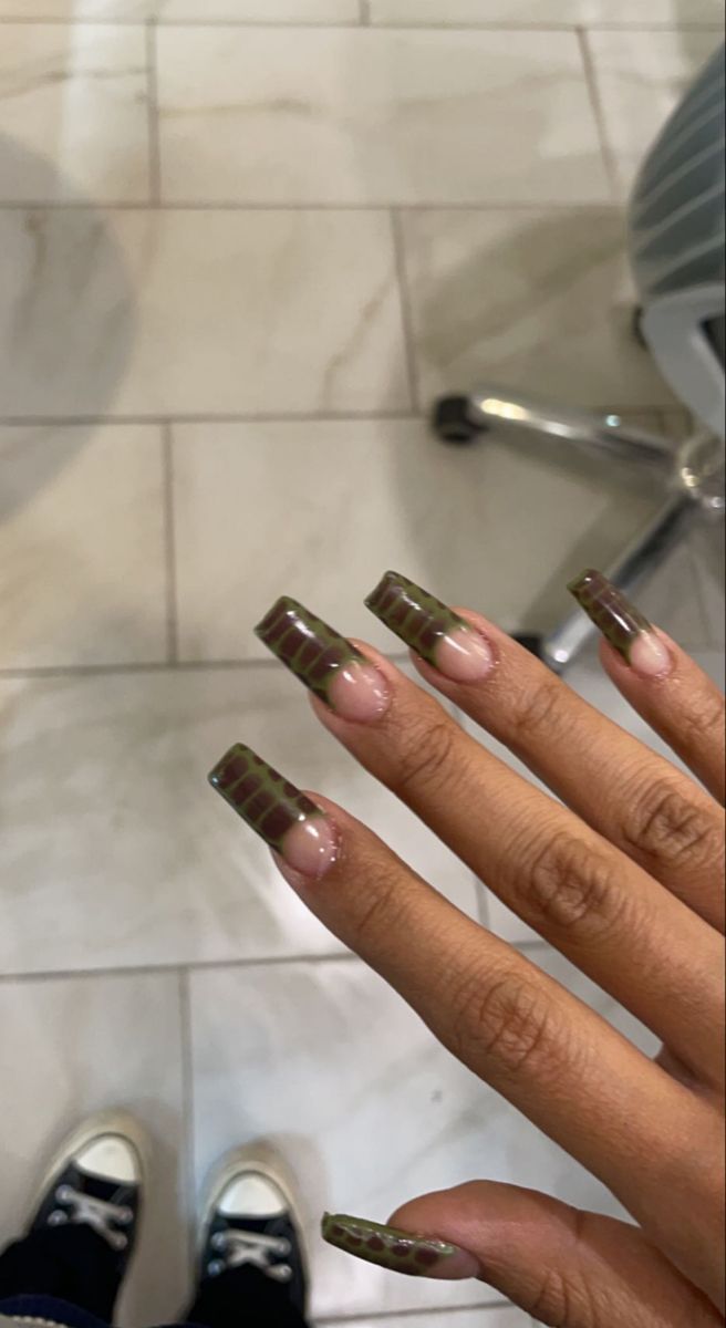 Boho Nail Ideas Acrylic, Earthly Nails, Bohemian Acrylic Nails, Earthy Nails Acrylic Simple, Earthy Boho Nails, Earth Girl Nails, Earth Tone Acrylic Nails, Earth Tone Nails Acrylic, Bohemian Nails Designs