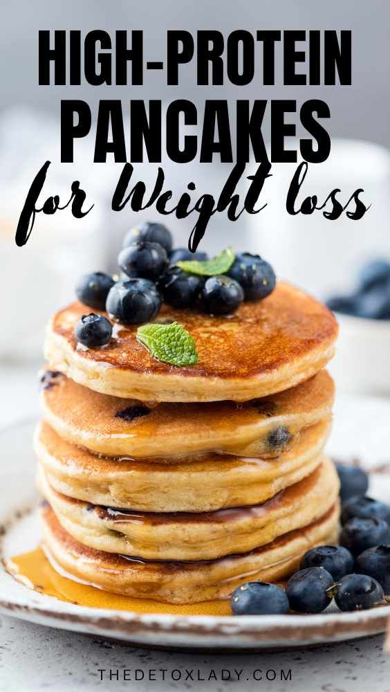 My Favorite High-Protein Pancake Recipe - The Detox Lady High Protein Breakfast Foods, Thm Breakfast Ideas, Healthy Baking Ideas, Recipe With Blueberries, Protein Pancakes Low Carb, Healthy Protein Pancakes, Best Vegan Protein Powder, Best Whey Protein Powder, Protein Powder Pancakes