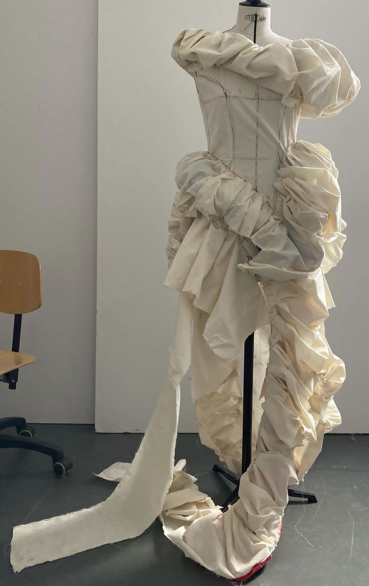 Creative Draping Fashion, Vivienne Westwood Wedding Dress, Vivienne Westwood Wedding, Uni Fashion, Fashion Draping, A Level Textiles, Zero Waste Fashion, Draping Fashion, Frilly Dresses