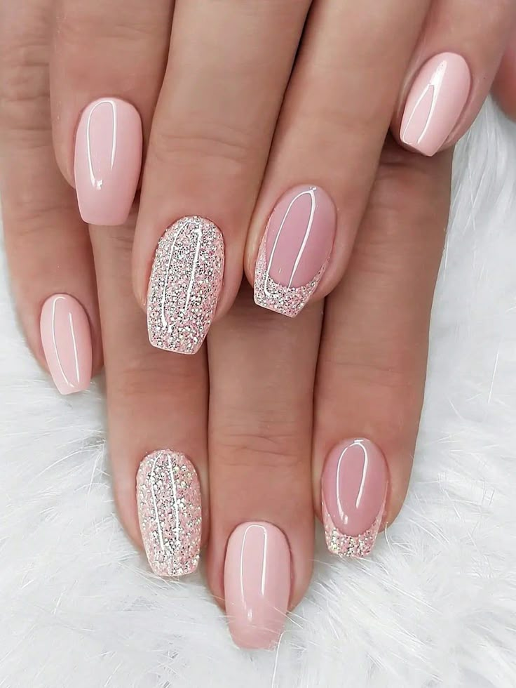 Multicolor  Collar    3D Nails Embellished   Nail,Hand & Foot Care Fancy Nails Designs, Cute Gel Nails, Nails Spring, Short Acrylic Nails Designs, Spring Hill, Nail Designs Glitter, Girls Nails, Dipped Nails, Fancy Nails