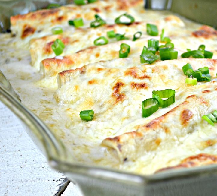 a casserole dish with green peppers and cheese on it, ready to be eaten