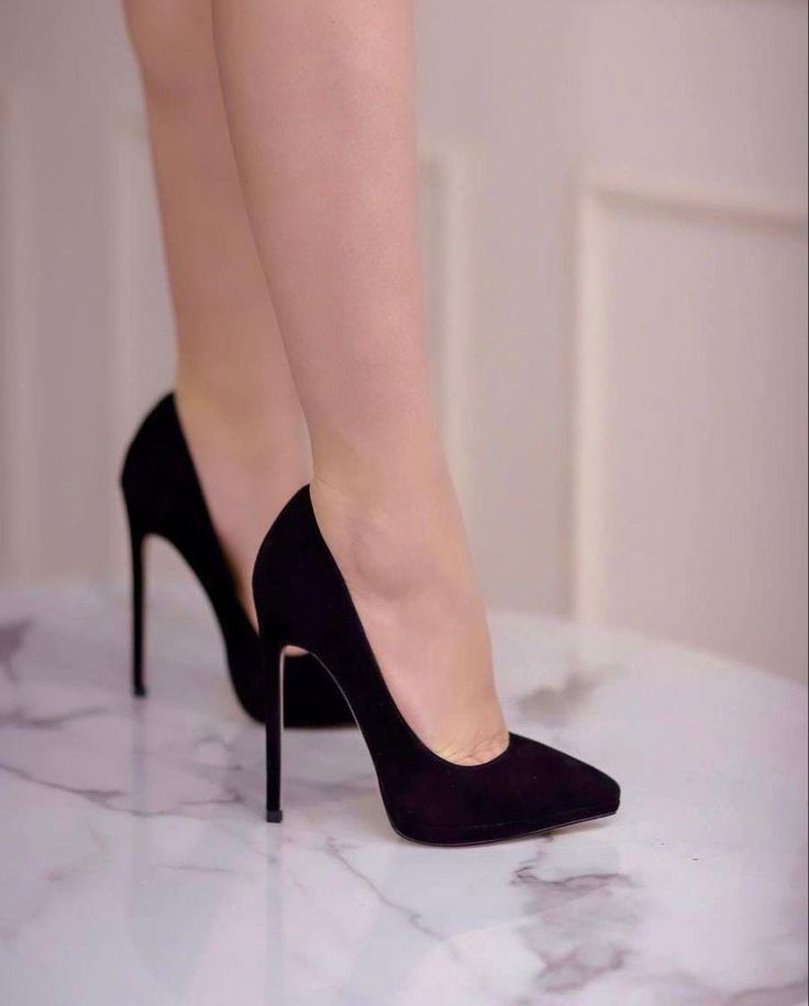 Trendy Black Heels, Women Shoes Black, Ball Shoes, Cute High Heels, Black Stiletto Heels, Fashion Shoes Heels, Shoes Heels Classy, Shoes Outfit Fashion, Heels Classy