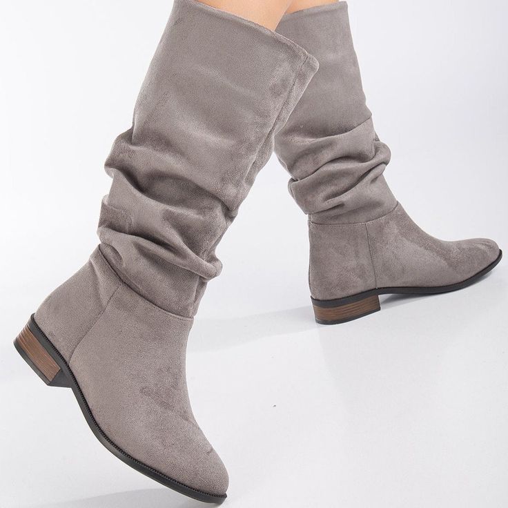 GRAY SLOUCH BOOTS - GRAY SUEDE BOOTS - GRAY BOOTS In search of Gray Suede Slouchy Boots? Our Gray Boots are unmatched in quality, crafted using premium materials. * The 1.1-inch (3 cm) flat heel enhances your style while ensuring comfort and stability with every step. These Long Boots boast an overall height of approximately 14 inches / 35 cm from the heel base to the top edge. * Whether strolling through city streets or dressing down for casual outings, our Gray Suede Tall Boots offer versatility and chic style. These handmade boots are tailored to fit true to size, so we recommend ordering your usual size. Discover our assortment of Gray Suede Boots today and feel the Belle Shoes difference! Model: Gray Suede Tall Boots Heel Height: 1.1 inches / 3 cm Product Type: Handcrafted Colors: Gra Boots Medieval, Suede Slouch Boots, Medieval Boots, Handmade Boots, Gray Boots, Grey Suede Boots, Slouch Boots, Boots Tall, Slouchy Boots