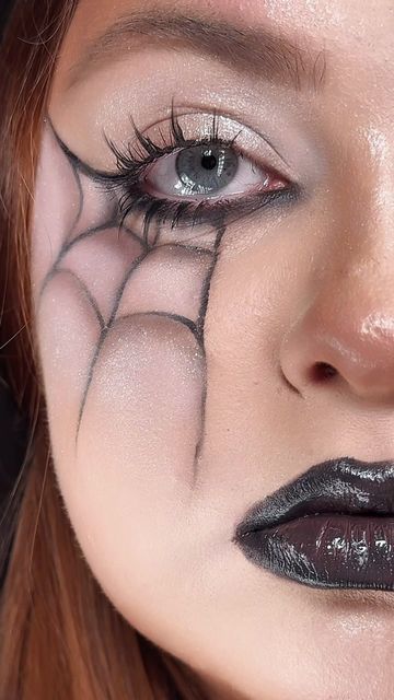 Poland, Warsaw on Instagram: "Glitter spider web makeup tutorial🕷️🕸�️✨ #spiderwebmakeup #spidermakeup #halloweenmakeup #artmakeup #creativemakeup" Halloween Spider Face Makeup, Halloween Makeup Looks Spider Web, Web Makeup Halloween, Simple Spiderweb Makeup, Simple Halloween Makeup Spider, Spiderweb Makeup Looks, Black Widow Spider Makeup, Spider Makeup Looks Easy, Spider Web Face Makeup