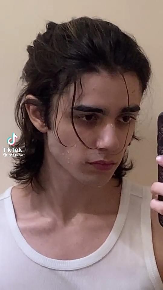 Long Hair And Glasses Men, Long Haircut Ideas For Men, Eren Hairstyle, Men Long Hair Styles, Long Thick Hair Men, Grunge Boy Hair, Wolf Cut Men, Men Long Hair, People Video