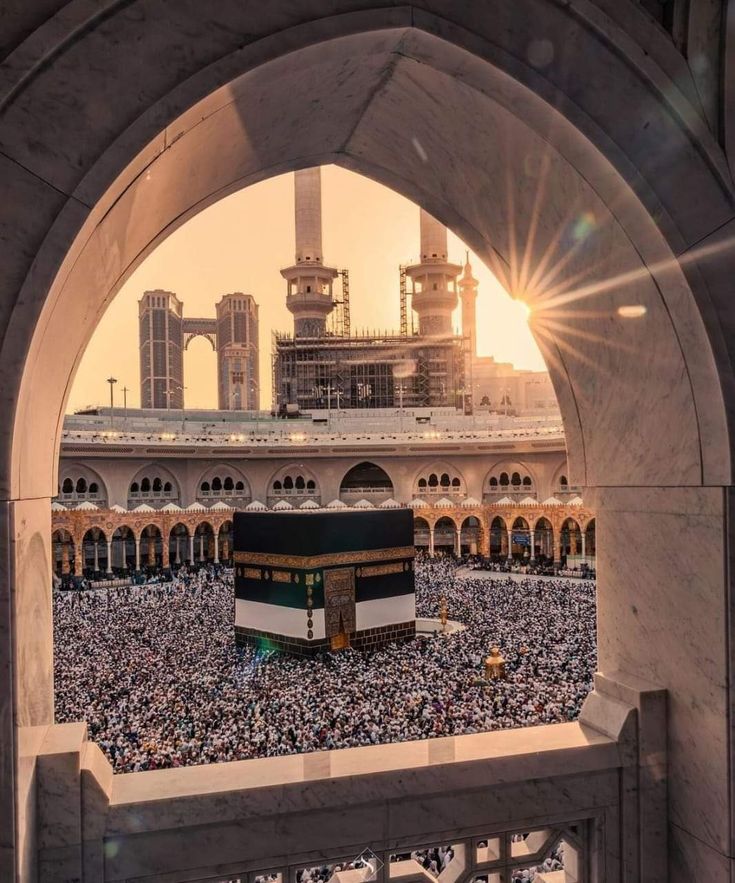 an aerial view of the kabab in the grand mosque, with many people around it