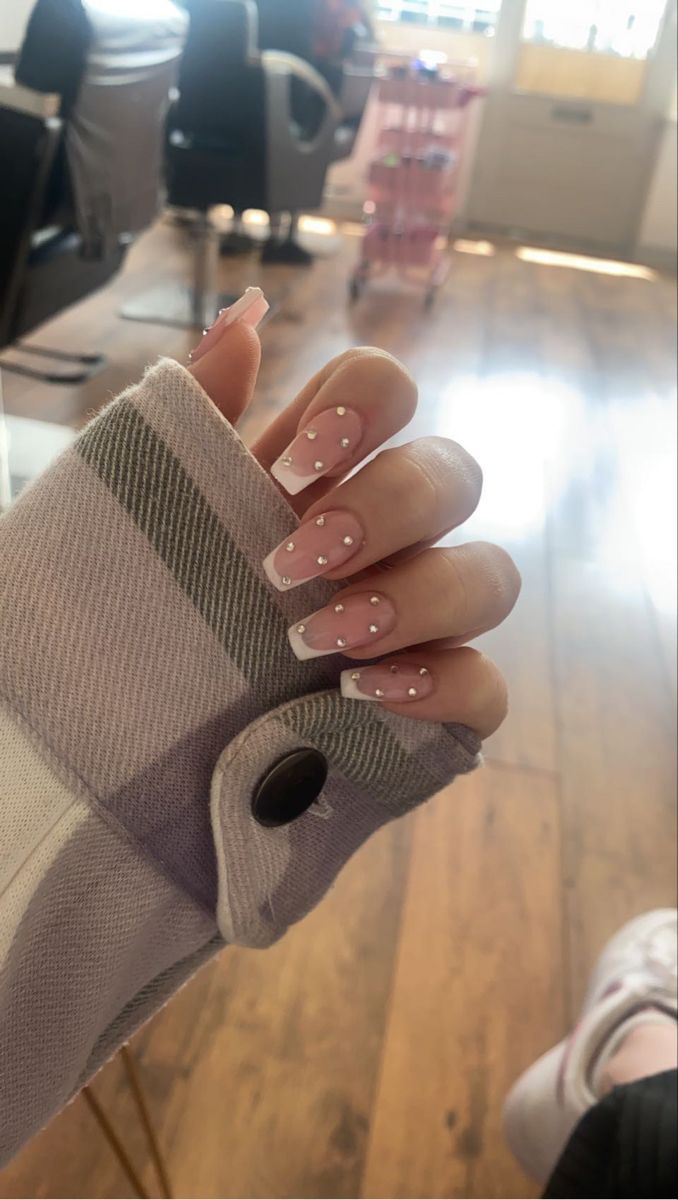 French Tips And Rhinestones, Rhinestones With French Tip, White French Tip Nails Diamonds, White Tip Nails With Gems, Nail Inspo French Tip With Gems, Nail Inspo With Gem, White Tips With Gems, Wedding Nails With Gems, French Tops With Gems