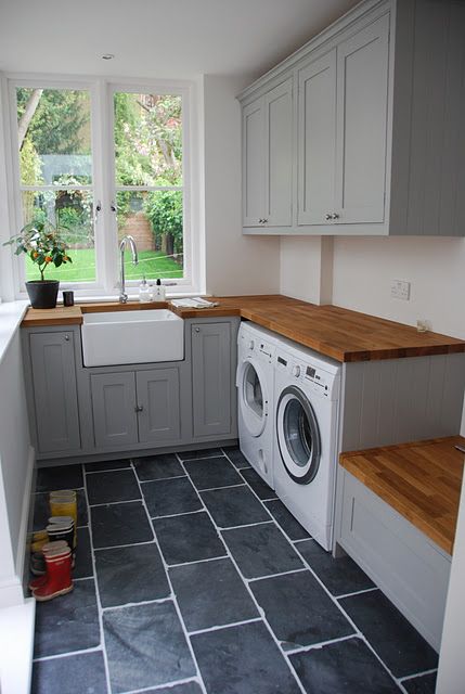 an image of a kitchen that is on the appliance store's website