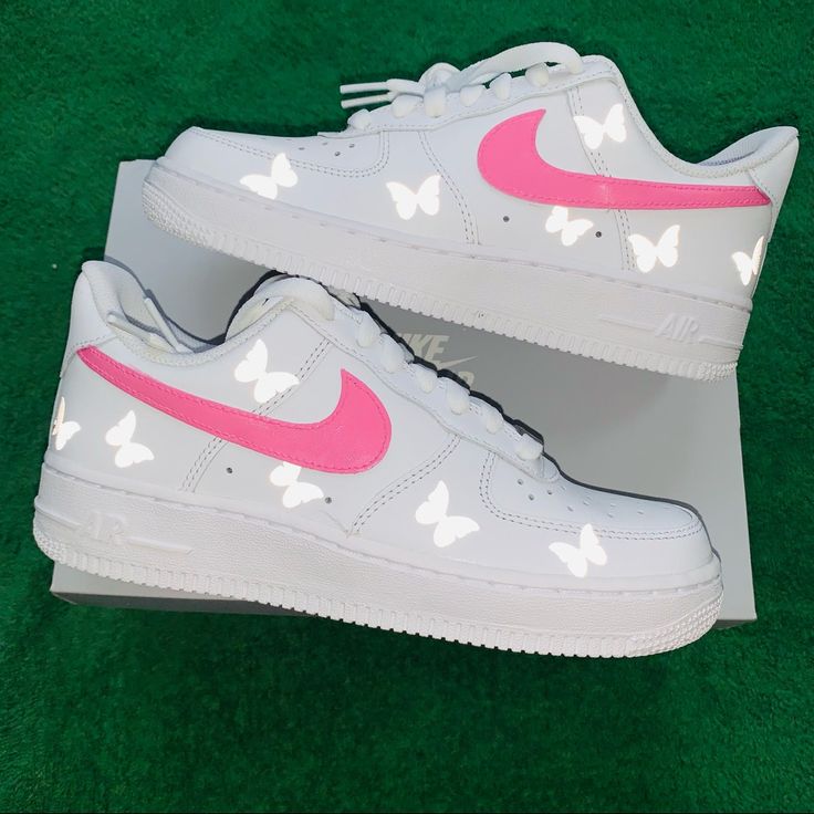 Custom Pink Reflective Butterfly Air Force 1 This Item Is Unisex So Anyone Can Rock This Reflective Effect Happens When Light Hits The Image Directly All Sizes Are Available Please Allow 4-7 Business Days For Delivery #Streetwear #Nike Pink Nike Custom Sneakers For Sports, Nike Custom Pink Sneakers For Light Sports, Nike Custom Pink Sneakers For Spring, Pink Breathable Custom Sneakers For Streetwear, Custom Shoes Nike Air Force Butterfly, Nike Shoes Custom, Shoes Retro, Jordan Shoes Retro, Shoes Custom