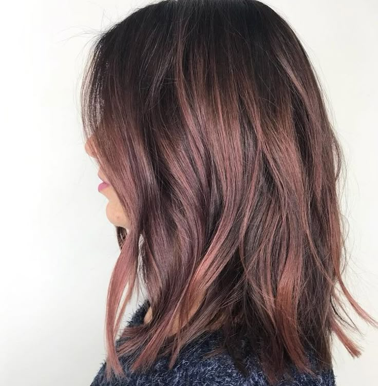 Brown Lob, Rose Gold Hair Brunette, Brunette Style, Brunette Lob, Brunette Ombre, Hair Brunette, Hair Artist, Brunette Balayage Hair, Blush Tones