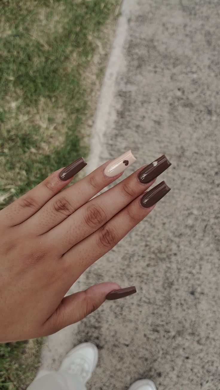 Gel On Acrylic Nails, Gel Tip Nail Designs, Brown Nails Ideas Simple, Brown Nails Inspo Aesthetic, All Brown Nails, Brown Acrilyc Nails, Inspo For Nails, Different Brown Nails, Tan Acrylics