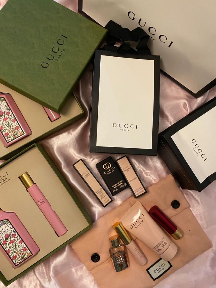 Gucci Makeup Aesthetic, Gucci Beauty Aesthetic, Gucci Asethic, Gucci Bloom Aesthetic, Brand Ambassador Aesthetic, Ambassador Aesthetic, Gucci Moodboard, High Class Aesthetic, Goth Makeup Ideas