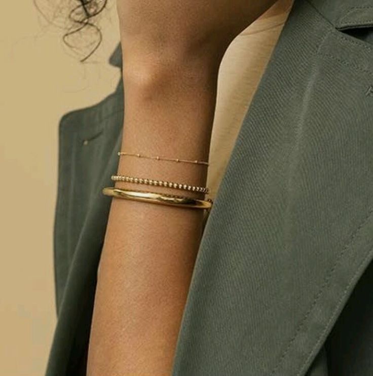 Hand Jewelry, Girly Jewelry, Jewelry Online Shopping, Jewelry Inspo, Stylish Jewelry, Mode Inspiration, Minimalist Jewelry, Jewelry Trends, Cute Jewelry