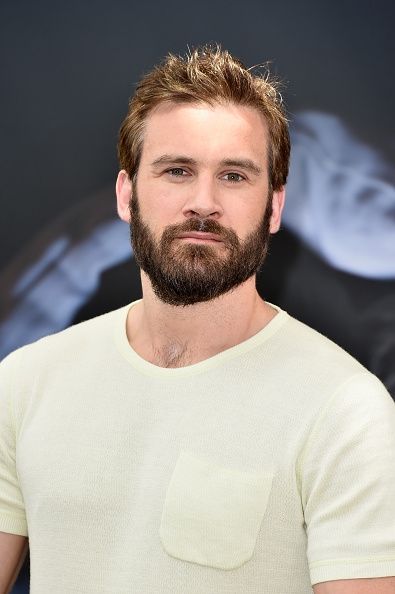 Clive Standen Age, Weight, Height, Measurements - Celebrity Sizes Clive Standen, Vikings Season 4, Man With A Beard, Vikings Season, Romantic Novel, Male Actors, Training Motivation, Bear Men, Male Poses