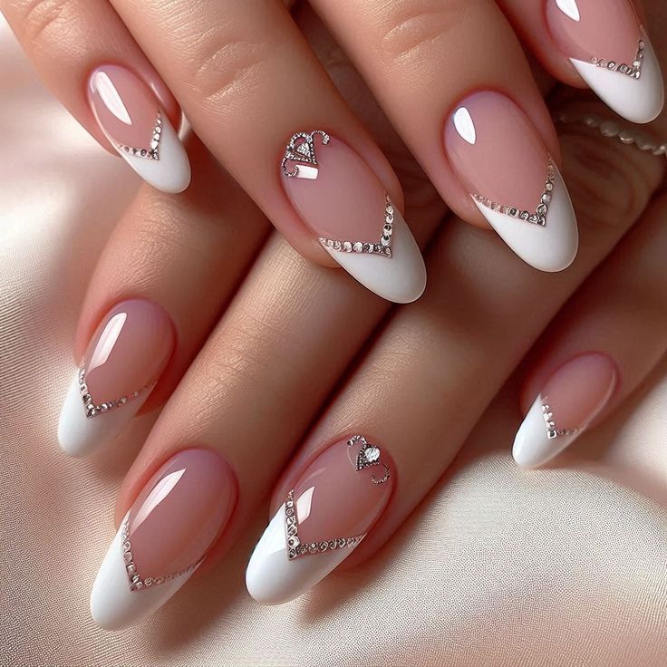 #nails #stylish_nails #nude #viva Nail Polish French Tip Ideas, Stone Nail Art Design, Nude Nails Design 2024, Nude Acrylic Nails With Design, French Nails Wedding, Nude Nails With Design, French Tip Coffin Nails, Wedding Nails Almond, Nude Nail Art