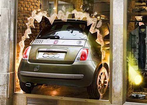 Diesel - Fiat 500 ....Real combination of Marketing and VM Decoration Vitrine, Store Window Display, Store Window Displays, Visual Merchandising Displays, Window Display Design, Car Company, Retail Windows, Store Windows, Store Window