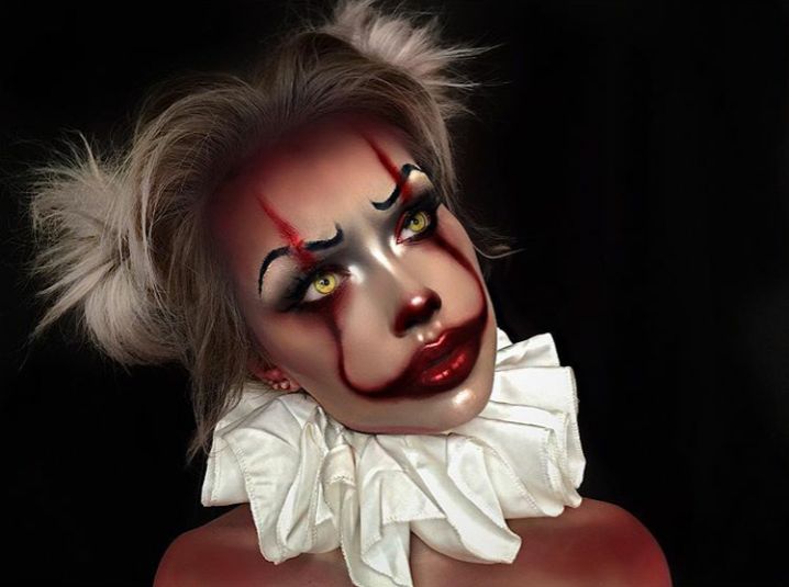 Pinterest: @neesawali Pennywise Makeup, Maquillage Halloween Simple, Creative Halloween Makeup, Halloween Makeup Clown, Halloween Make-up Looks, Halloweenský Makeup, Halloween Hairstyles, Holloween Makeup, Cool Halloween Makeup