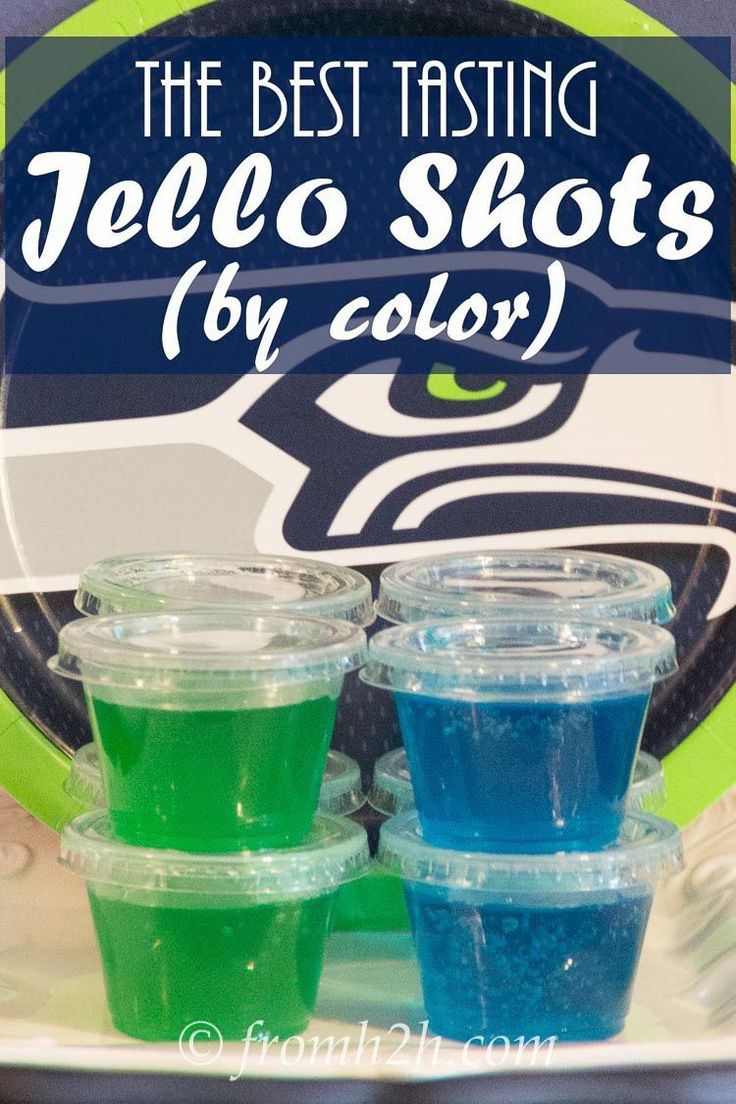 the best tasting jello shots by color are in plastic cups with lids on them