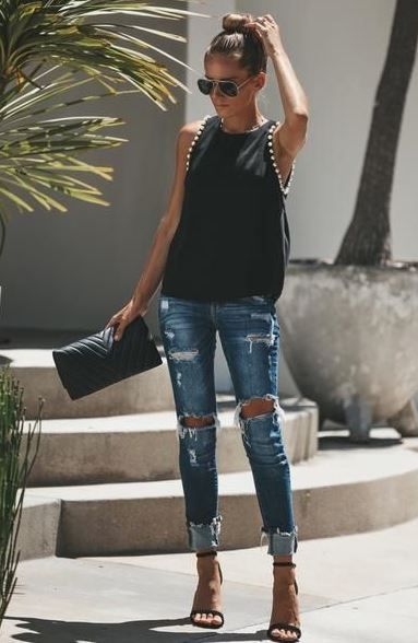 Jeans Outfit Summer, Outfit Jeans, Street Fashion Photography, Black Women Fashion, Spring Outfits Casual, Mode Inspiration, Summer Outfits Women, Chic Outfits, Casual Chic