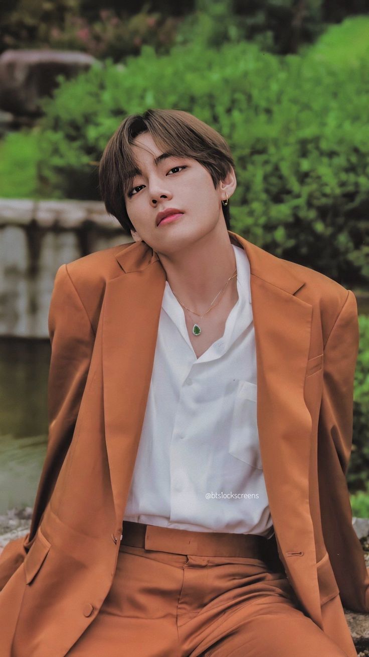 Bts Summer Package, V Bta, Taehyung Selca, V Bts Wallpaper, Taehyung Photoshoot, Vogue Korea, Kim Taehyung Wallpaper, Bts Lockscreen, Fan Fiction