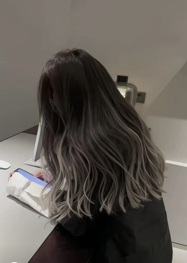 Balayage Hair Silver Blonde, Black Hair With Beige Highlights, Silver Ash Hair Color, Black Hair With Ash Grey Highlights, Brown Grey Ombre Hair, Silver Ends Hair, Peekaboo Hair Colors Medium Length, Ash Gray Highlights On Black Hair, Black To White Ombre Hair