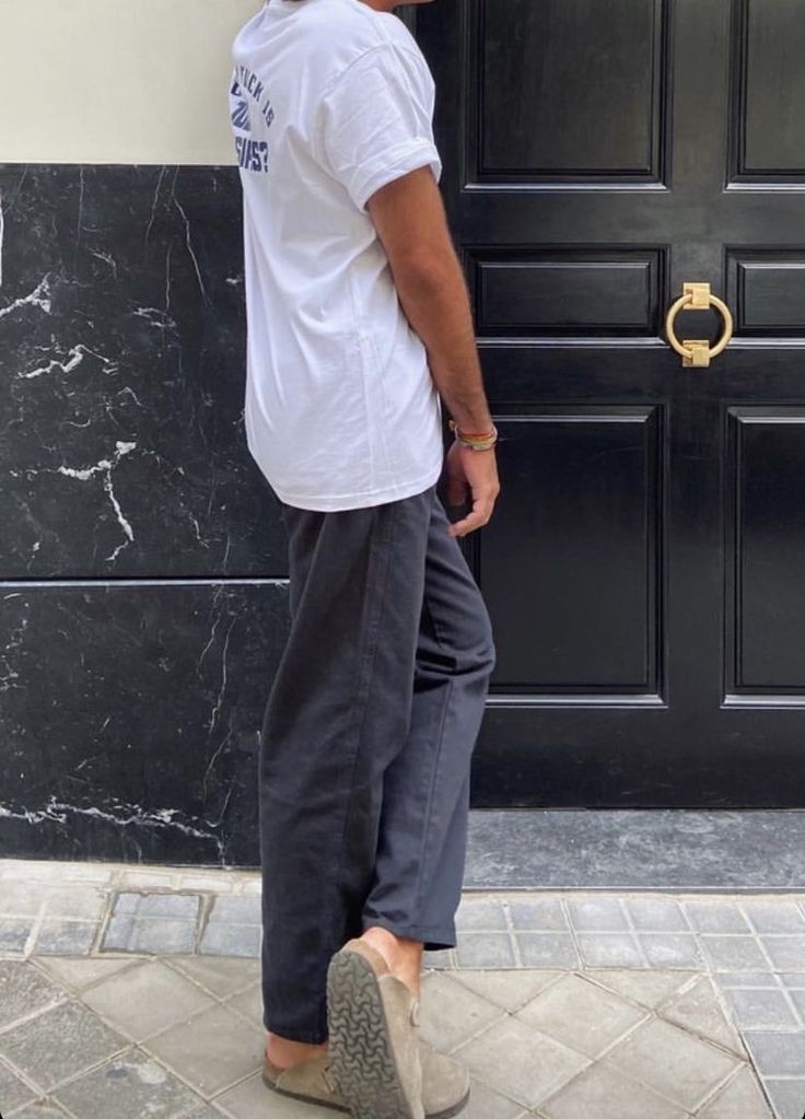 Men In Boston Clogs, Boston Birks Outfit Men, Men�’s Birkenstock Boston, Men Wearing Birkenstocks, Birkenstock Boston Outfit Men Summer, Mens Birkenstocks Outfit Boston, Men In Birkenstocks Outfit, Men Boston Birkenstock Outfit, Men’s Birkenstocks Outfit Boston