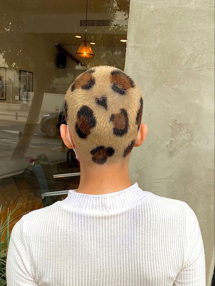 Leopard Print Hair Shaved, Leopard Hair Dye, Shaved Dyed Hair, Arctic Fox Dye, Raccoon Hair, Cheetah Print Hair, Yellow Crocs, Short Hair Designs, Dyed Hair Men