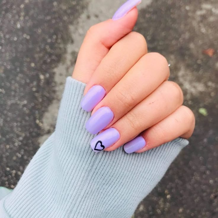 Blue And Purple Nails Simple, Light Purple Nails Design Short, Short Gel Nails Purple, Simple Nail Designs Purple, Purple Nails Acrylic Short, Purple Simple Nails, Simple Nails Purple, Purple Nails Designs Short, Purple Nail Designs Simple