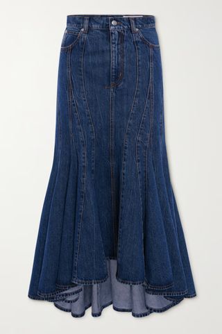 Pleated Denim, Sarah Burton, Natural Landscape, Denim Midi Skirt, Primavera Estate, Knee Boots, Alexander Mcqueen, Midi Skirt, Alexander