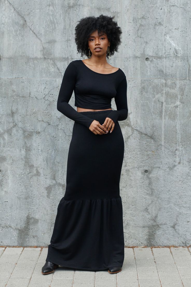 carousel image 0 #style #fashion #fashionideas #womensfashion Long Ruffle Skirt, Urban Fashion Women, Pencil Skirts, Black Business, Summer Black, Black Women Fashion, Wide Belt, Business Outfits, White Blouse