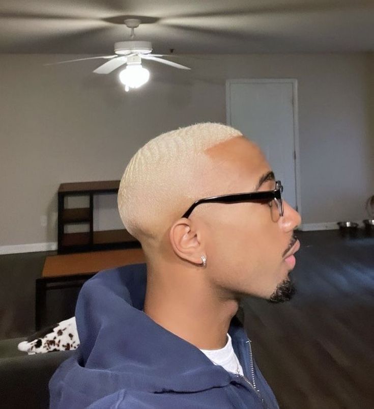 Blonde Fade Haircut Men Black, Platinum Blonde Hair Men Black, Blonde Waves Men Black, Dyed Waves Black Men, Black Men Hair Dye Ideas, Trenton Core, Dyed Waves, Black Sanji, Black Men Hair Colour