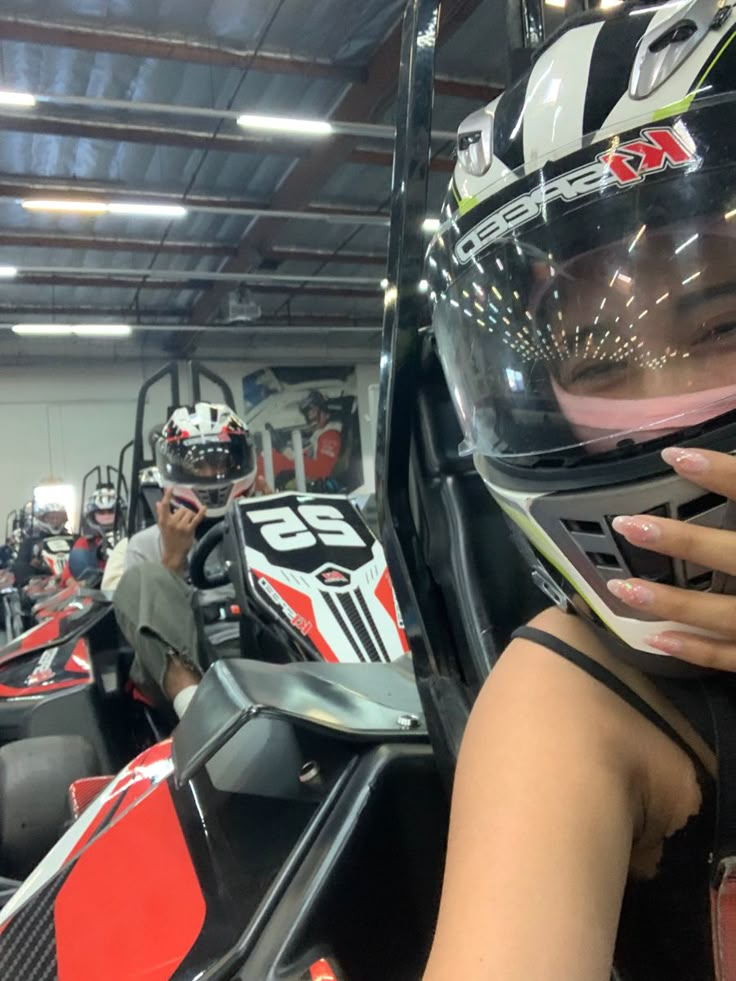 couple goal/ couple aesthetic/ softlaunch pictures/ softlaunch/ softlaunch bf/ softlaunch girl/ softlaunch pics/ softlaunch ideas/ softlaunch couple/ softlaunch ig/ softlaunch ig story/ couple race/ couppe race car/ date ideas/ go karting/ Dream Bf Aesthetic, Couples Summer Aesthetic, Fun Person Aesthetic, Softlaunch Bf, Relationship Activities Aesthetic, Go Cart Aesthetic, Car Couples Aesthetic, Car Couple Goals, Best Friend Date Ideas Aesthetic