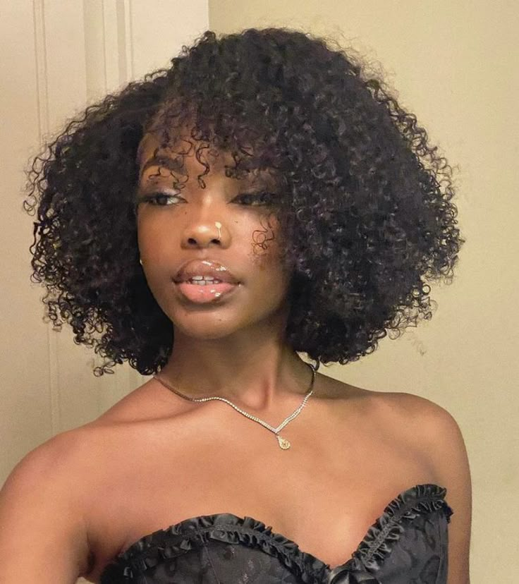 Curly Short Bob, Quick Natural Hair Styles, Curly Short, Cute Curly Hairstyles, Hairdos For Curly Hair, Black Curly Hair, Natural Hair Styles Easy, Curly Hair Inspiration, Coily Hair