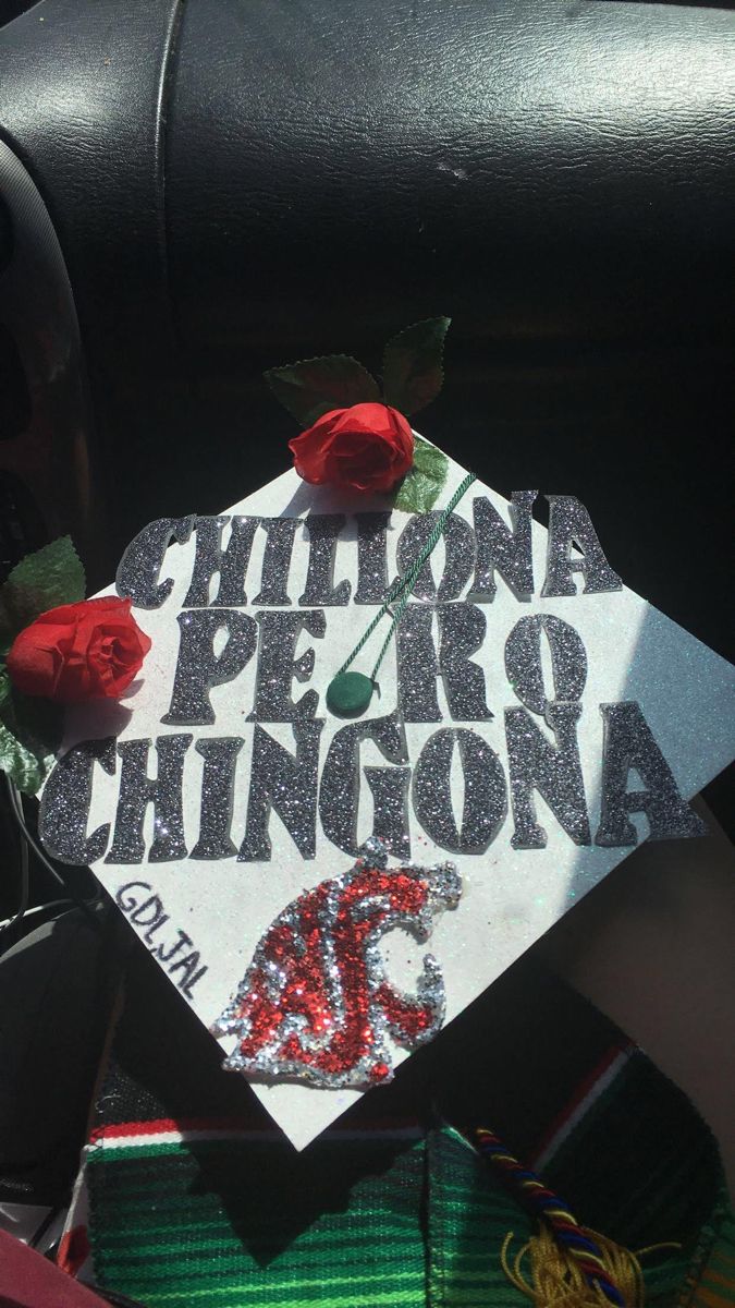 Spanish grad cap Graduation Quotes Cap, Jenni Rivera Graduation Cap, Cap Decoration Graduation High School Mexican, Grad Cap Quotes Spanish, Graduation Cap Ideas Spanish, Grad Caps In Spanish, Graduation Cap Designs Hispanic, Graduation Cap Designs In Spanish, Chicana Graduation Cap