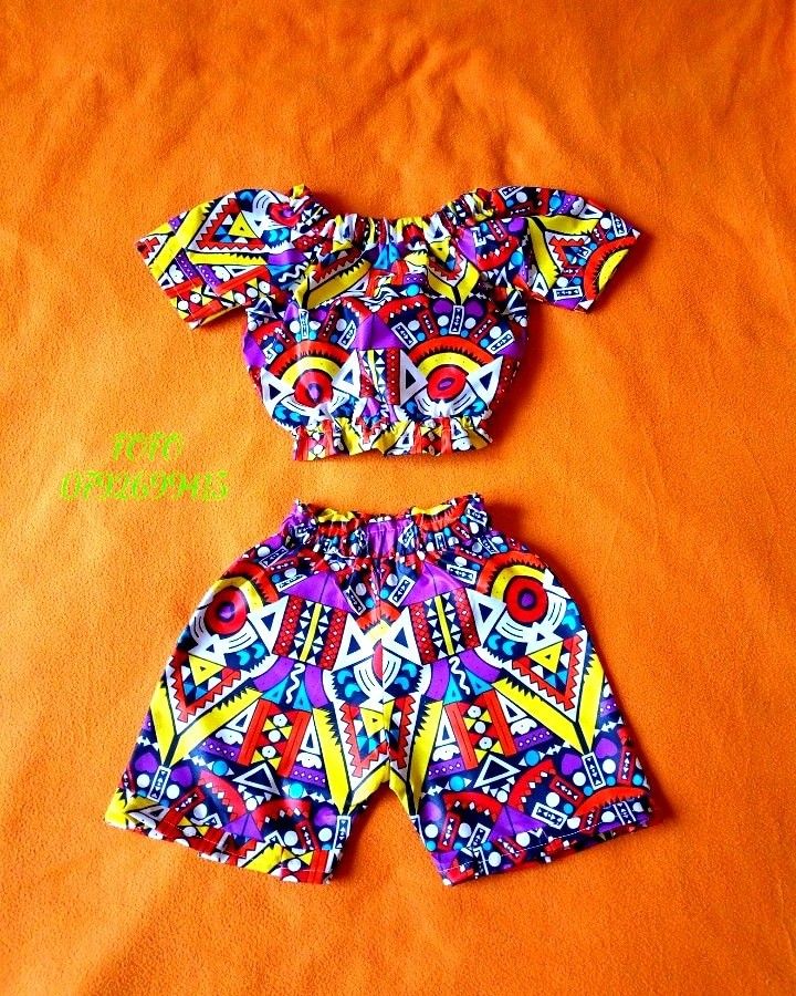 Kampala Styles For Kids Girl, Children Ankara Gowns, Baby African Clothes, African Kids Clothes, Black Kids Fashion, Pretty Dresses For Kids, African Print Shirt, Kids Blouse Designs, African Wear Styles For Men