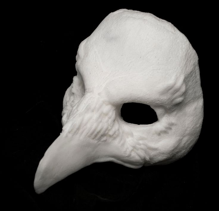 Corvid, Bird, Bird of prey, Kenku mask for LARP costumes, made from soft but durable foam to be combat safe. Very versatile and easy to decorate, can be painted or covered with fabric, and accessorised. Attached using a strap, hood, balaclava or even a full fur cowl. The "Lined and with Strap option" comes pre-lined with a soft, easy to clean fabric lining, and a wide elastic strap to hold the mask in place. So all you need to do is paint your mask! Please note; if you are planning to paint the mask, due to the nature of the material, there may be small air bubbles on the surface of the cast. All of my pre-painted LARP masks in store are made with foam.  Light weight but durable, these masks are easy to wear, ideal for LARP combat, role play, theatre, festivals, masquerade, conventions, co White Masks For Halloween Fantasy Events, White Fantasy Masks For Halloween, Bone Mask, Hood Balaclava, Raven Mask, Larp Costumes, Crow Mask, Blank Mask, Mask Aesthetic