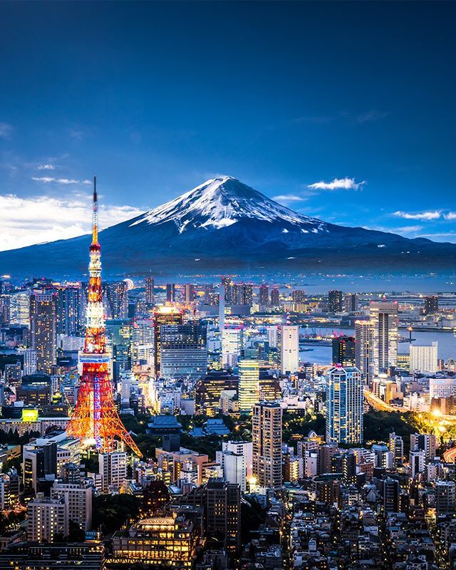 tokyo cityscape with mt fuji in the background