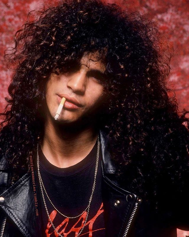 He is so beautiful 😍😍 #slash #saulhudson #legend #lespaul #slashsmile #duffmckagan #axlrose #izzystradlin #stevenadler #gunsnroses #rocknroll #hardrock #80s #90s Saul Hudson, Hair Metal, Duff Mckagan, Skid Row, Half Man, Axl Rose, Mötley Crüe, Van Halen, Bon Jovi