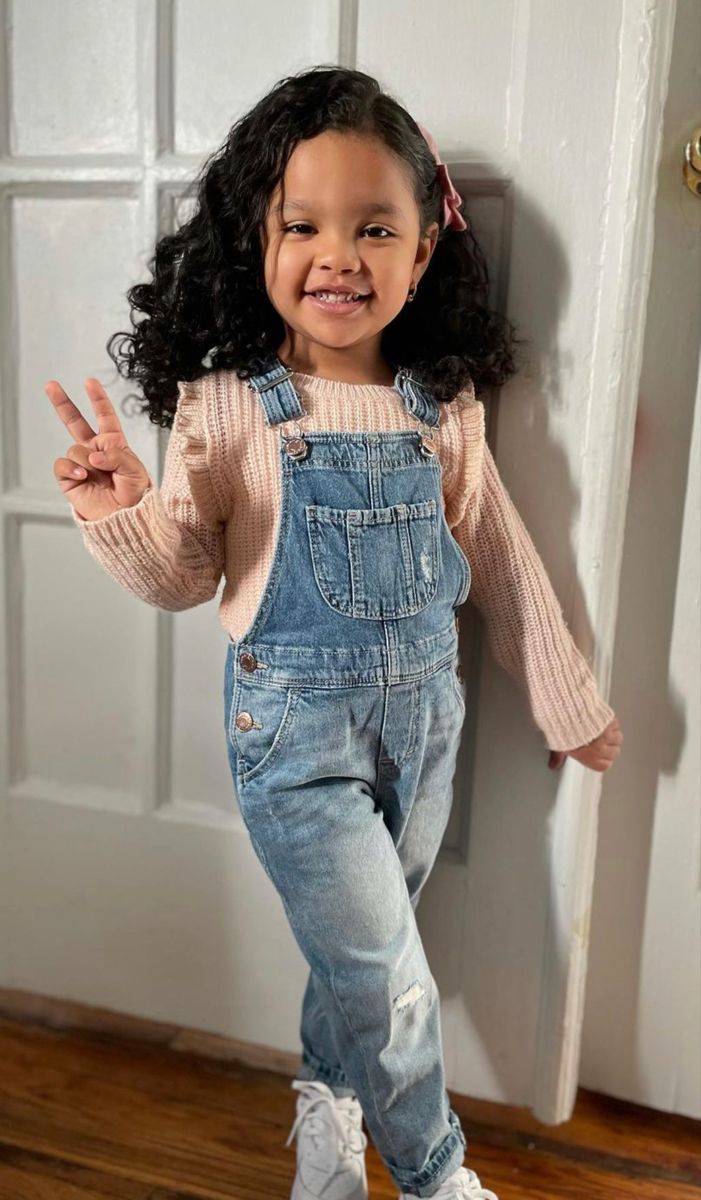 Kindergartener Outfit, Cute Little Kid Outfits Girl Style, Preschool Girl Outfits, Kindergarten Picture Day Outfit, Pre K Outfits, Cute Girl Outfits Kids, Preschool Picture Day Outfit, Spring Toddler Outfits, Kindergarten Outfits For Girls Ideas