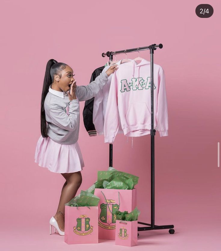 Akaversary Photoshoot, Aka Outfits Alpha Kappa Alpha, Aka Photoshoot, Lash Branding, Aka Apparel, Sorority Photoshoot, Aka Sorority Gifts, Ivy Girl, Sorority Fashion