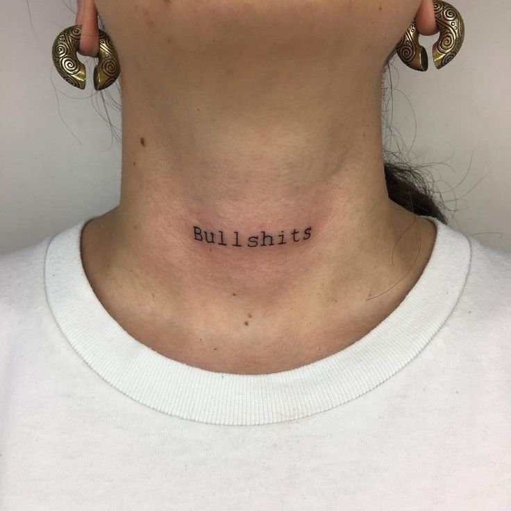 Word ‘bullshits’ inked in small font on the neck Tattoo Planets, Hairline Tattoos, Cardinal Tattoo, Tattoo Wallpaper, Tattoo Placements, Tattoo Dotwork, Sailor Jerry Tattoos, Tattoo Magazine, Cross Tattoo Designs