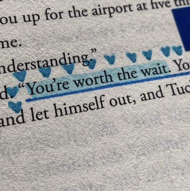 a piece of paper with blue hearts on it that says, i love you up for the airport at five minutes time