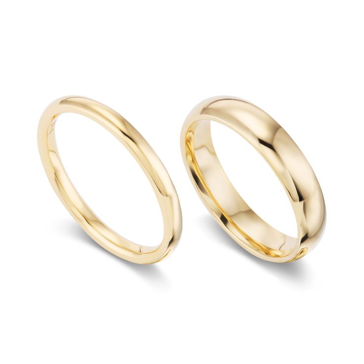 This classic gold band is most often used as a wedding band. The half rounded shape with smooth curved interiors make for an ultra comfortable fit and feel. This ring is for both men and women, comes in all sizes, and a variety of widths. 14k yellow or white gold Comes in ring sizes 4 to 12 Additional width options from 2mm - 6mm are available by request Interior engraving available by request, please email us to discuss options Please allow 4-6 weeks for production, as this piece is made to ord Simple Gold Band, 14k Gold Wedding Band, Mens Gold Wedding Band, Classic Gold, Ring Sizes, Gold Wedding Band, Gold Band, Mens Wedding Bands, Hand Engraving