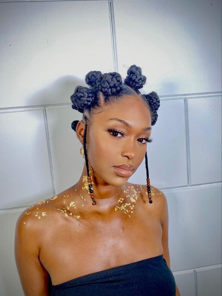 Make up glam with some bantu knots Bantu Knots Black Women, Star Bantu Knots, Bantu Knots Ponytail, Fairy Bantu Knots, Bantu Knots Hairstyles With Braids, 4c Bantu Knots, Boho Bantu Knots, Bantu Knots With Braids Hairstyles, Bantu Knot Braids