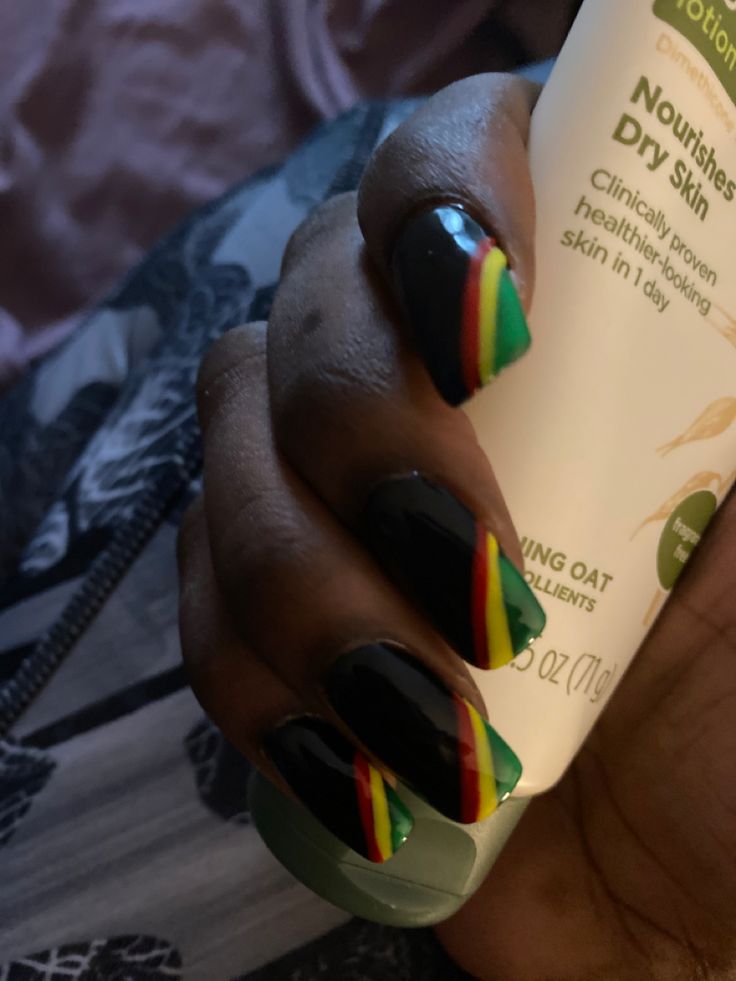 Rasta Color Nails, Nails Jamaica, Jamaica Nails, Rasta Nails, Flag Nails, Nail Decor, Rasta Colors, Sassy Pants, Polish Ideas