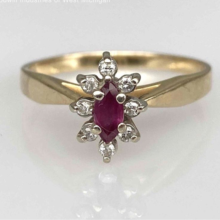 Gorgeous 14k Yellow Gold Rubi Ring Rubi Ring, Diana Ring, 7 Rings, Ruby Jewelry, Ring Color, Womens Jewelry Rings, Red Gold, Lady In Red, Ring Shopping