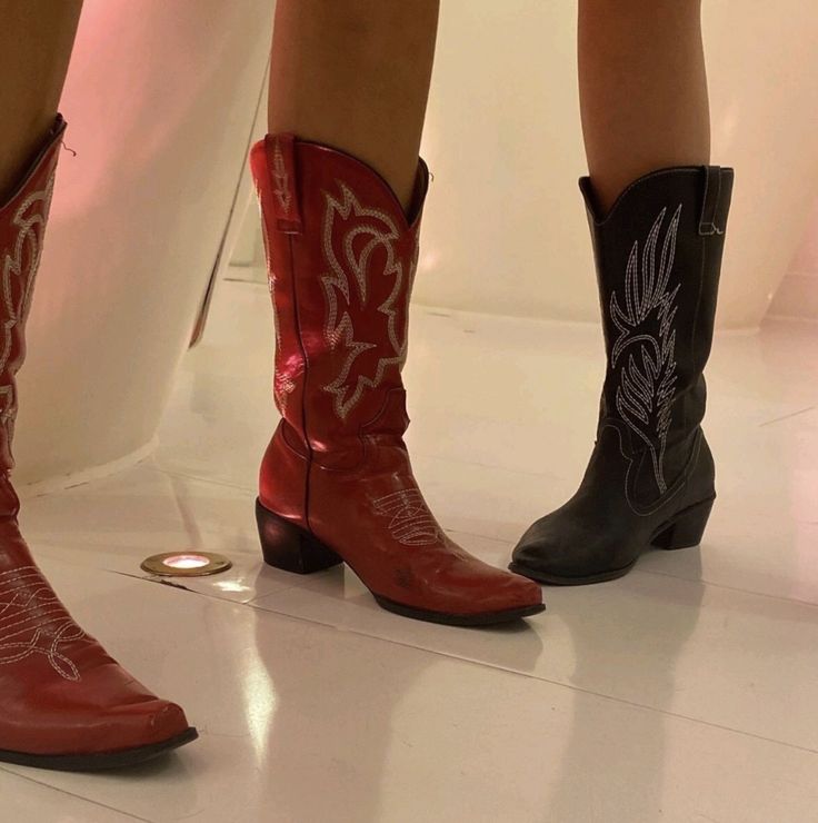 Red Leather Boots Aesthetic, Vintage Red Cowgirl Boots, Red And Black Cowboy Boots, Cherry Red Cowboy Boots, Dark Red Cowboy Boots, Footloose Red Boots, Red Cowboy Boots Aesthetic, Red Boots Aesthetic, Red Cowgirl Boots Outfit