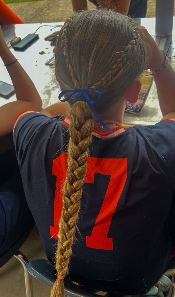 Braided Sporty Hairstyles, Tennis Hairstyles, Football Hairstyles, Cute Volleyball Hairstyles, Cute Sporty Hairstyles, Soccer Hairstyles, Volleyball Hair, Soccer Hair, Track Hairstyles